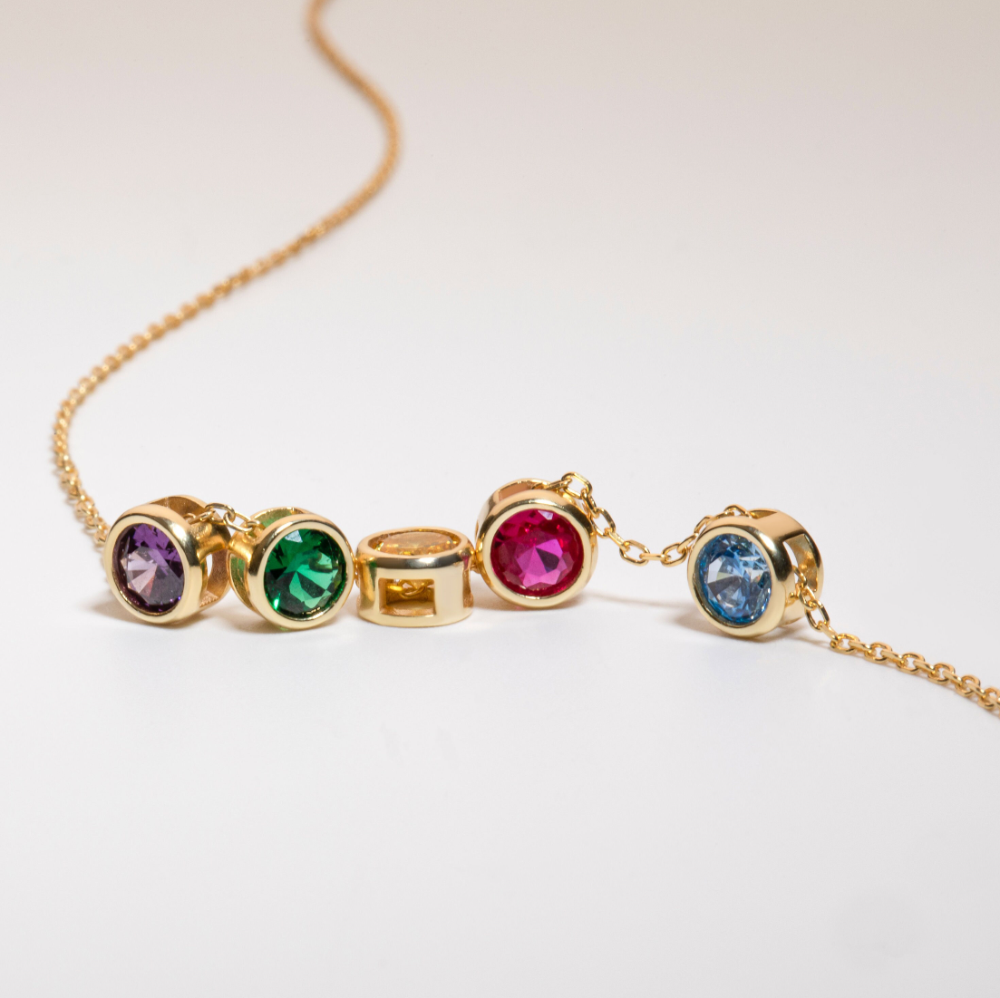 Lina | Geburtsstein-Armband