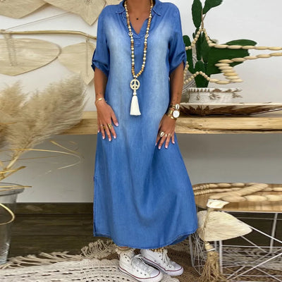 Lea | Lange Jeanskleid mit Seitenschlitz