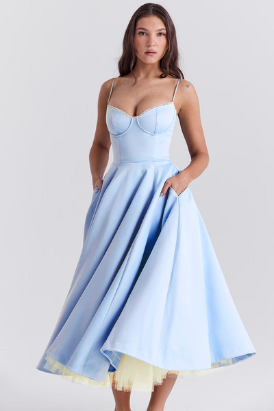 Lena | Elegantes Midikleid mit Bügel-Cups