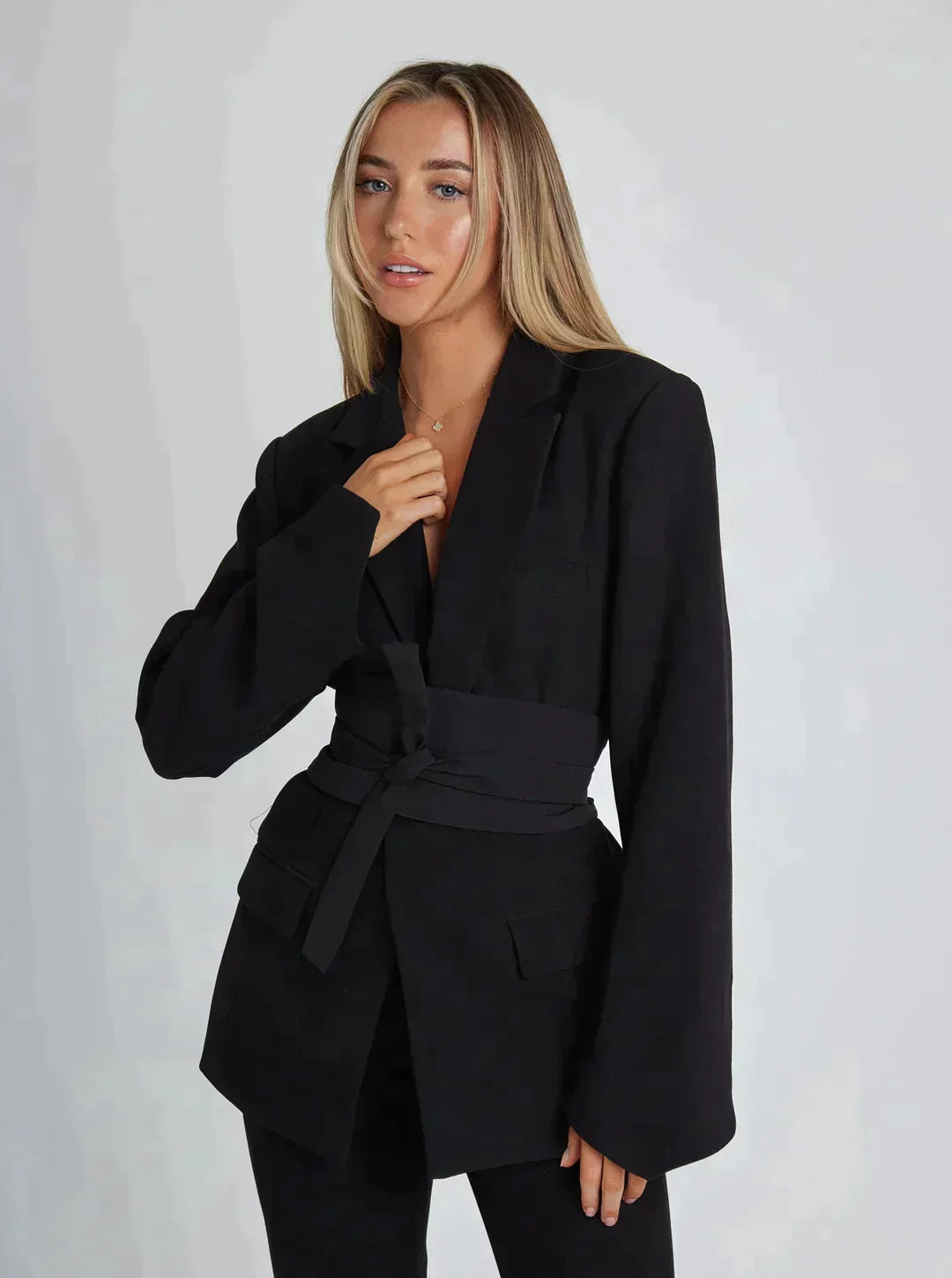 Madison | Eleganter Blazer mit Taillengürtel