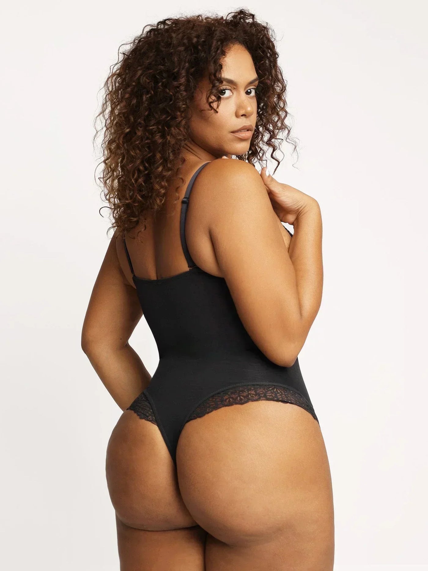 Lisanne | Verführerischer Spitzen-Body