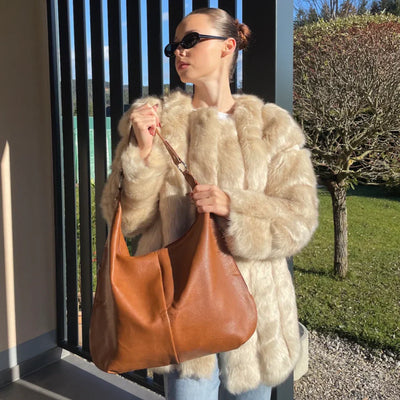 Ambern | Minimalistische Hobo-Tasche