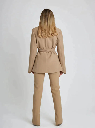 Madison | Eleganter Blazer mit Taillengürtel
