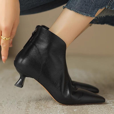 Nova | Elegante Leder-Stiefeletten mit V-Ausschnitt
