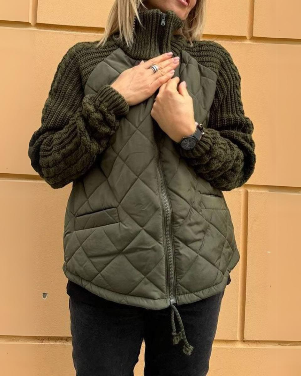 Amelia - Steppjacke mit Strickärmeln