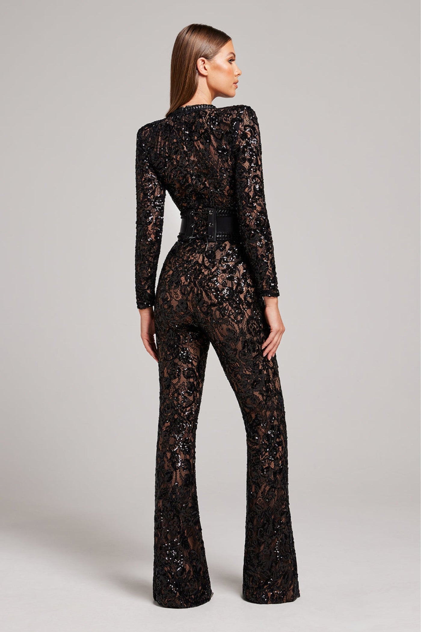 Cassandra | Eleganter Spitzen-Jumpsuit