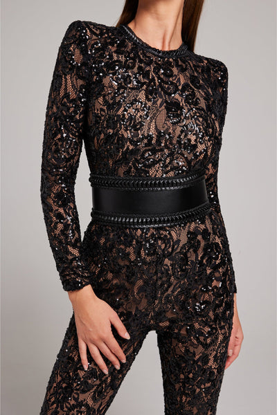 Cassandra | Eleganter Spitzen-Jumpsuit