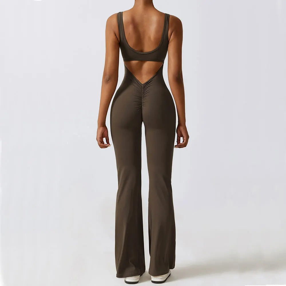 Nora | Figurbetonter Flare-Jumpsuit (Bestseller)