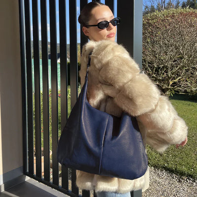 Ambern | Minimalistische Hobo-Tasche